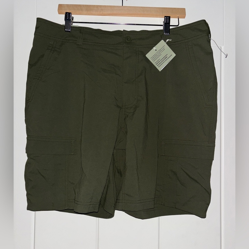 REI Co-op Hiking Sahara Green Cargo Short Men 38 Outdoor Trail Camping NEW